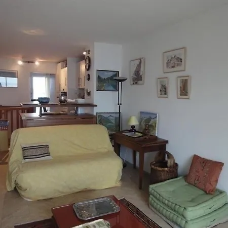 Apartment Vue Mer - Direct A La Plage
